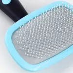 Pet Grooming Brush for Removing Loose Fur with Handheld Grip Design – gallery image 6