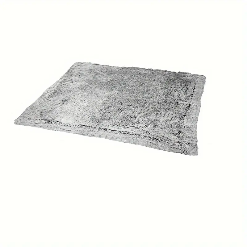 b7d61467-6c90-4a7a-a446-c55834c9ea5f Fluffy Plush and Velvet Dog Blanket for Pet Resting & Lounging – main image