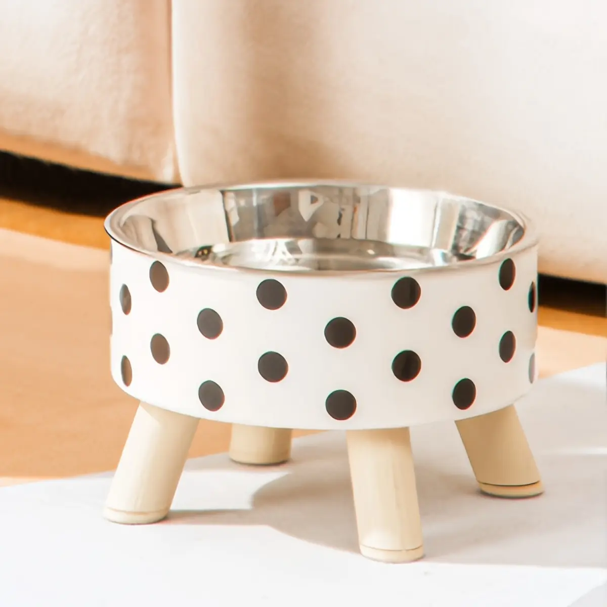 Stainless Steel Elevated Pet Bowl for Cat Feeding with Raised Stand and Patterned Exterior – description image 1