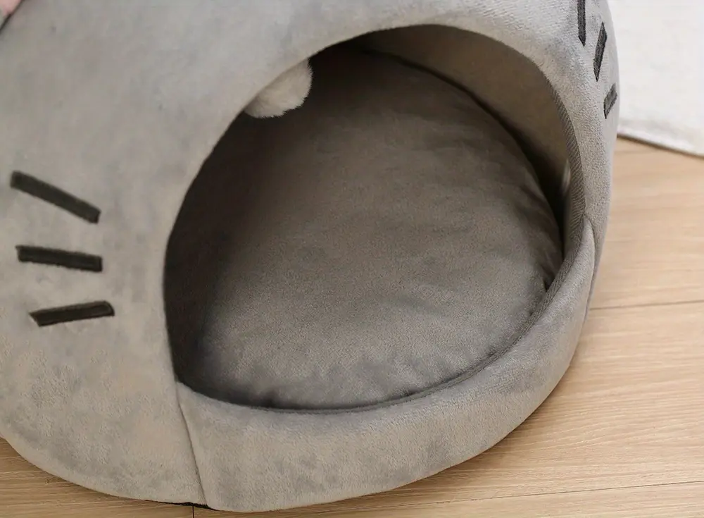 Enclosed Cat Bed for Indoor Resting & Sleeping with Warm Cave Design – description image 8