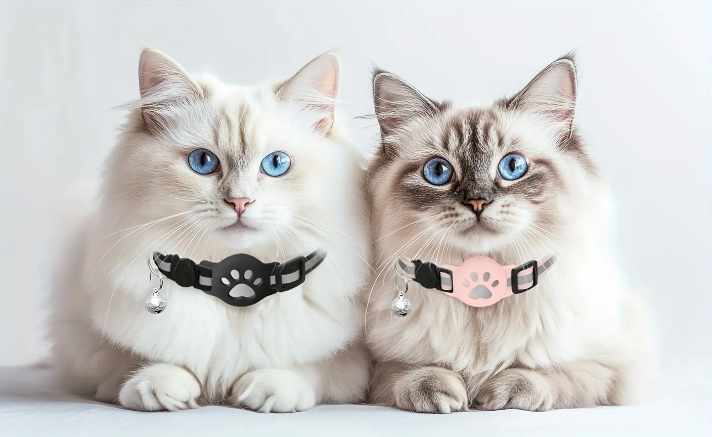 2pcs Reflective Cat Collar for Wearing Identification Accessories with GPS Holder and Bell – description image 3
