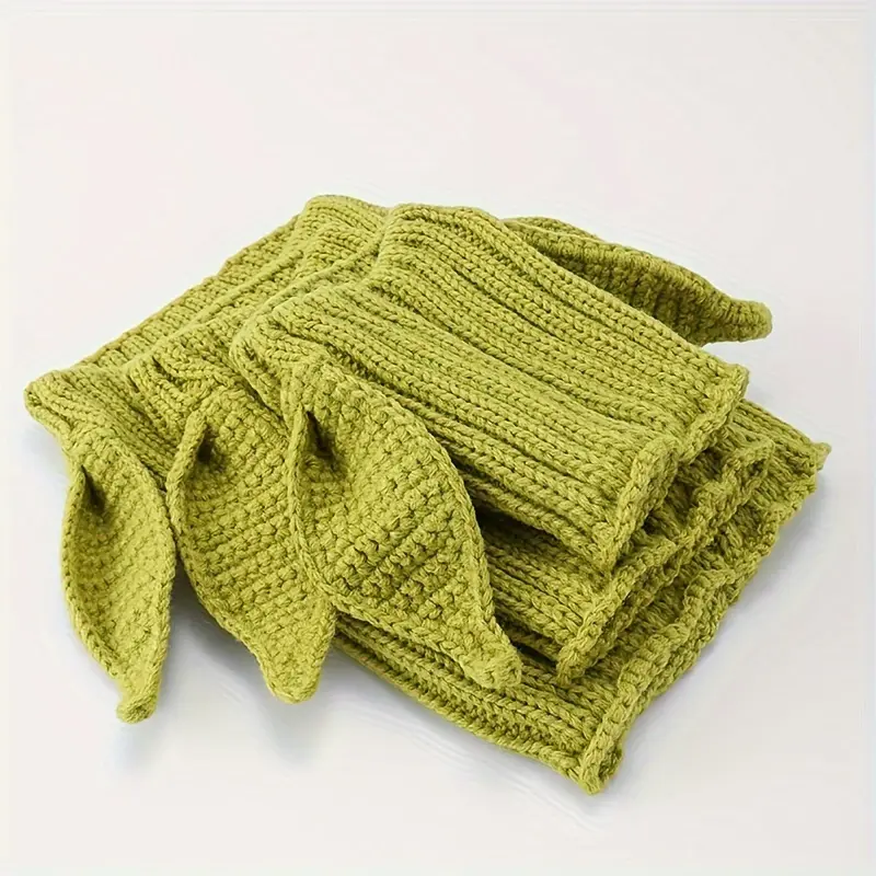 Knitted Pet Dog Hat for Wind Protection & Warmth, Green Elf Style – description image 5