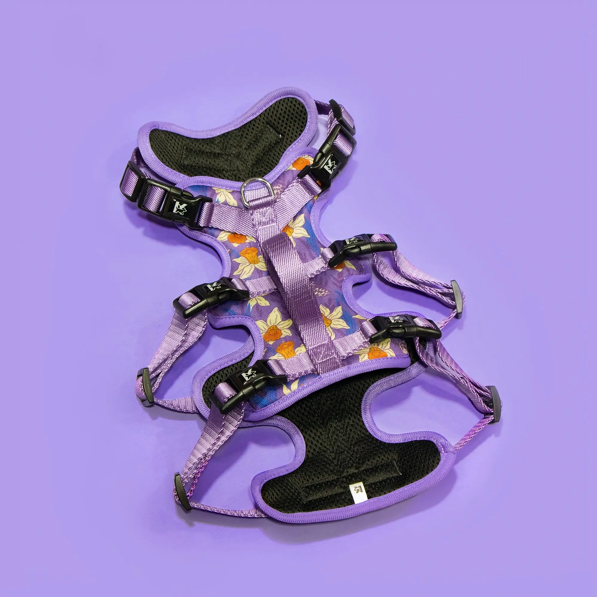 Dog Travel Harness for Walking & Restraint with Adjustable Length and Snug Fit – description image 1