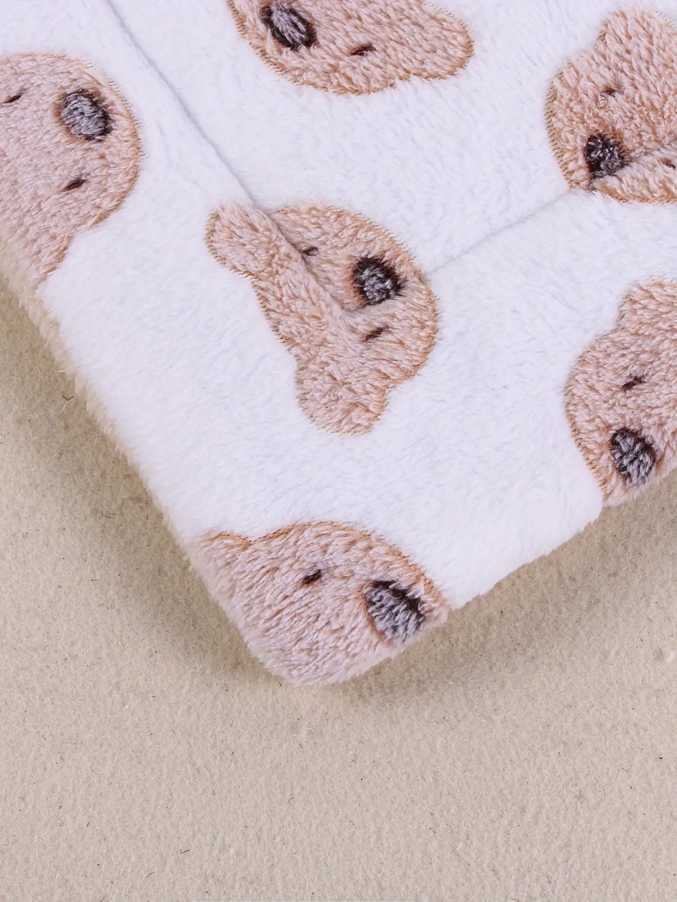 Thickened Double-Layer Pet Bed Cushion for Resting & Lounging, Cartoon Bear Pattern – description image 2