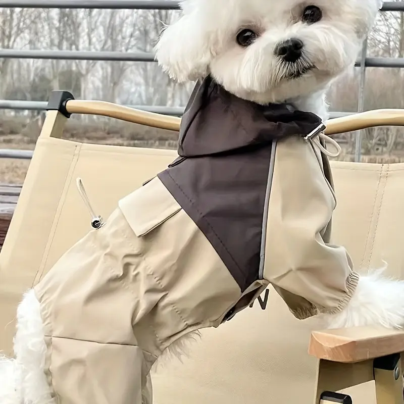 Pet Raincoat for Outdoor Wear in Wet Weather with Four-Leg Coverage and Contrast Color Panels – description image 4